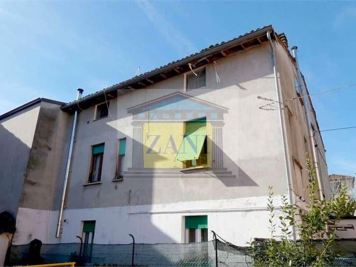 Appartamento bilocale in vendita in Viale Giacomo Matteotti, Centro, Salsomaggiore Terme