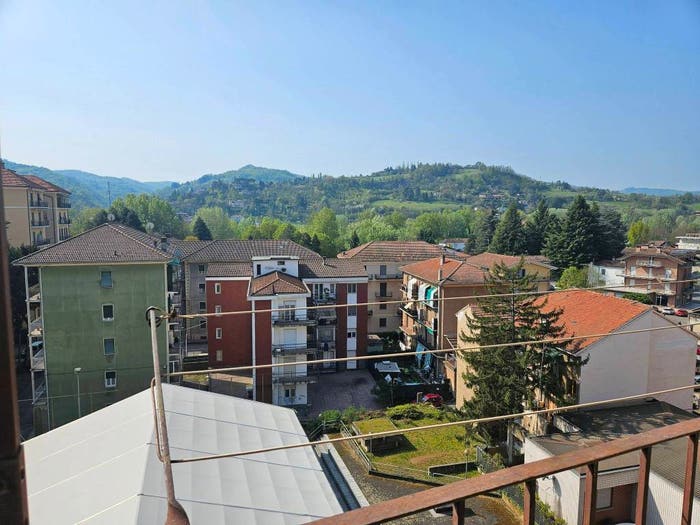 Appartamento con 5 locali in vendita in Centro, Acqui Terme