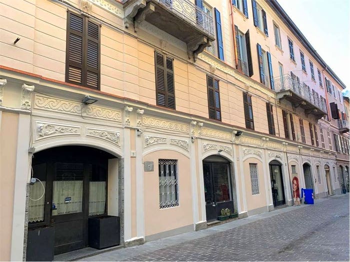 Appartamento quadrilocale in vendita in Lambertenghi, Centro Storico, Como