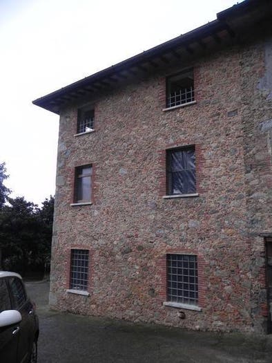 Casa con 6 locali in vendita in Camaiore Paese, Camaiore