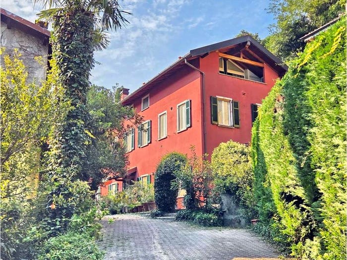 Casa con 6 locali in vendita in Cernobbio