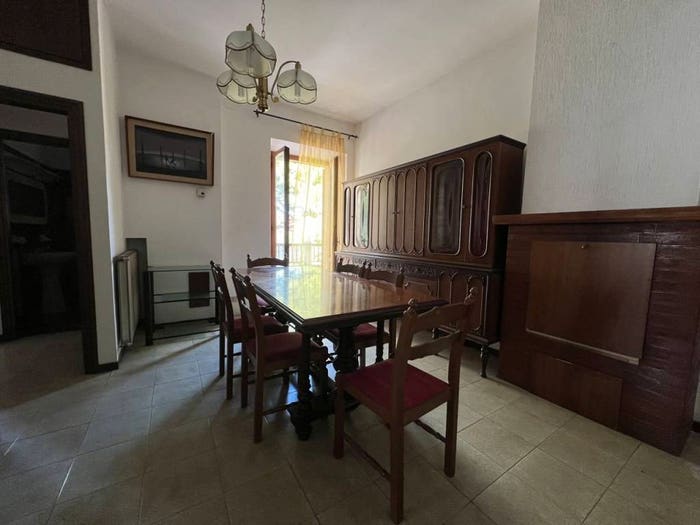 Appartamento trilocale in vendita in Corso Vittorio Barchiesi, Centro, Belvedere Ostrense