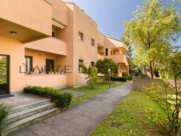 Casa quadrilocale in vendita in Via Marsala, San Giuseppe, Monza