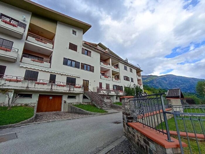 Appartamento con 5 locali in vendita in Centro, Sutrio