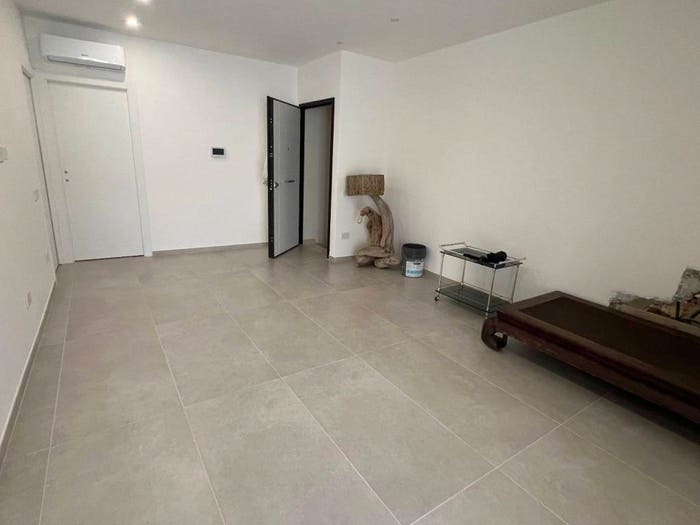 Appartamento trilocale in vendita in Via Cagliari, Quartu, Quartu Sant'Elena
