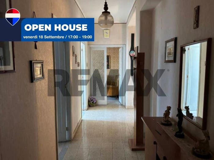 Appartamento con 6 locali in vendita in Villaggio Sant'agata Zona A, Villaggio Sant'Agata, Catania