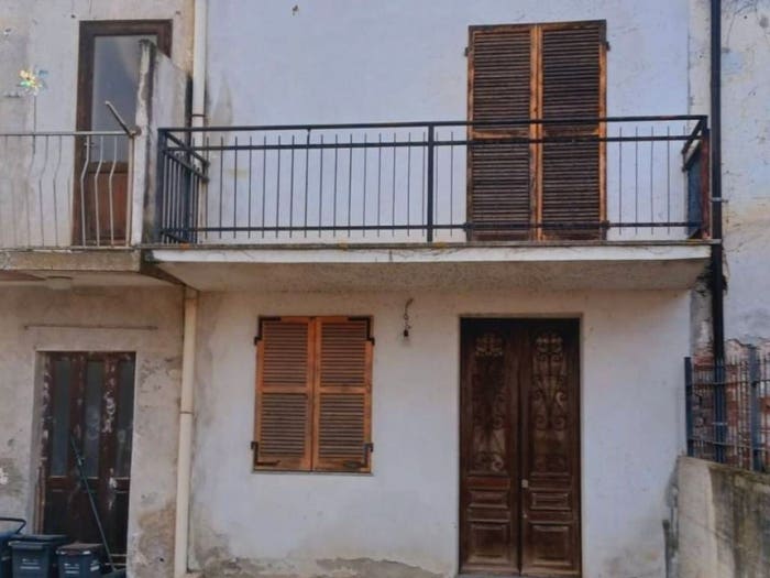 Casa bilocale in vendita in Via Bolla Cunietti, Castelnuovo Bormida