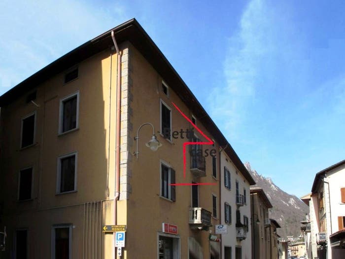 Appartamento bilocale in vendita in Via Bortolo Belotti, Piazza Brembana