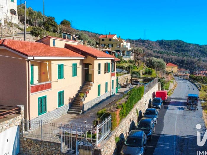 Casa con 6 locali in vendita in Via Decia, Case Ciri, Calice Ligure