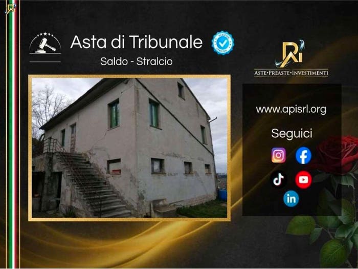 Casa con 6 locali in vendita in V San Andrea, Centro, Monte Urano