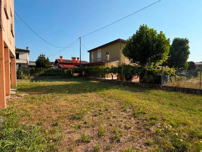 Appartamento quadrilocale in vendita in Centro, Carmignano di Brenta