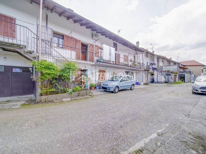 Casa quadrilocale in vendita in Via Sivo, Centro, Castelletto Sopra Ticino