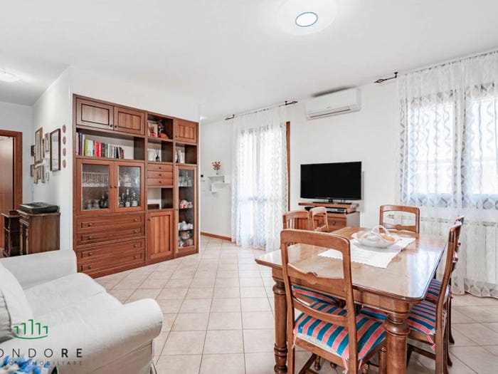 Appartamento trilocale in vendita in via pertini monte san pietro, Monte San Pietro