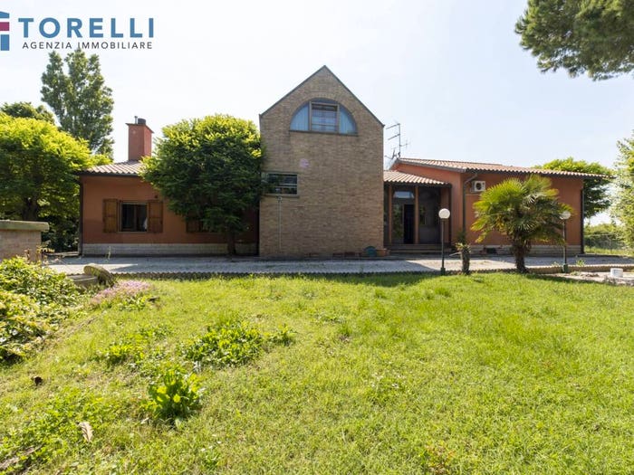 Casa con 6 locali in vendita in Via Romea Nord, Castiglione Villa Inferno Montaletto, Cervia