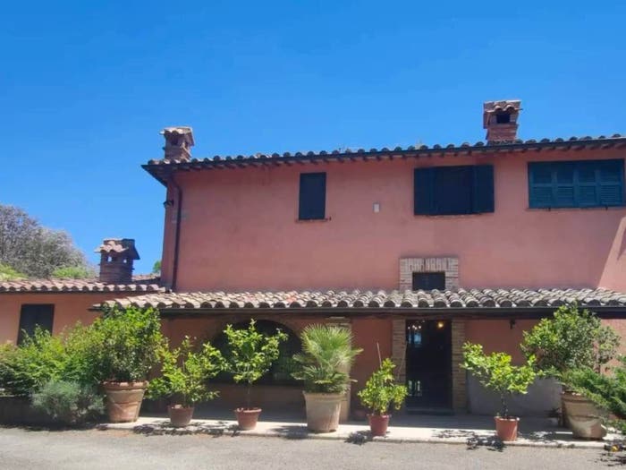 Casa con 6 locali in vendita in Via del Patollo, Corciano