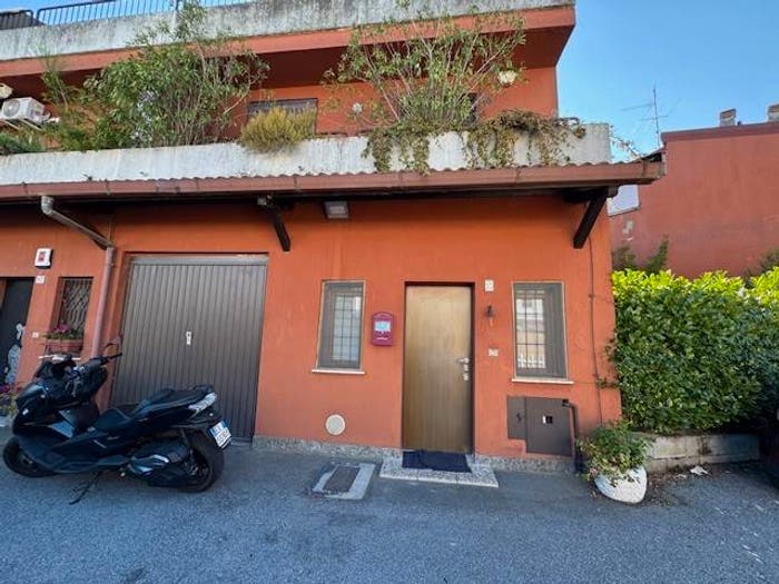 Casa quadrilocale in vendita in Via Maggio, Mombretto, Mediglia