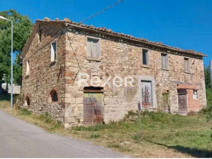 Casa con 6 locali in vendita in Località Torricella, Novafeltria