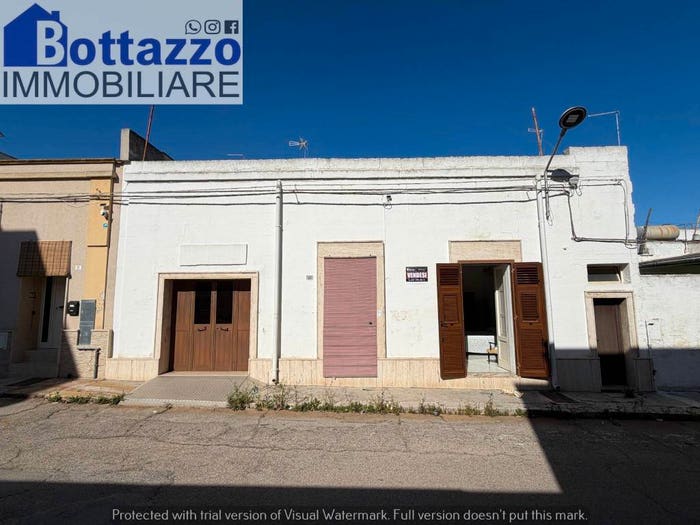 Casa con 5 locali in vendita in Via Arno, Centro, Lizzano