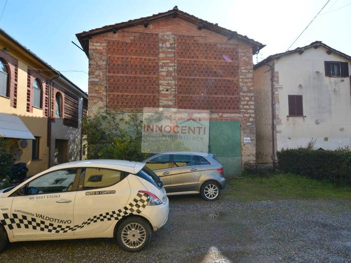 Casa in vendita in Via di Boboli, Sant'Anna, Lucca