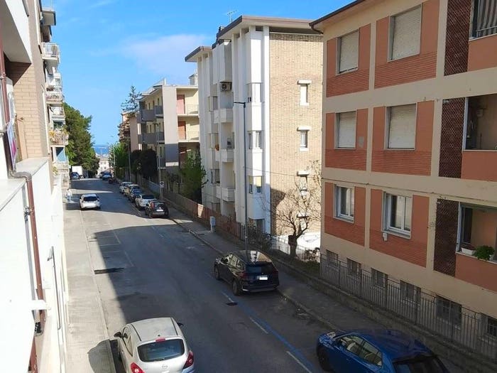 Appartamento con 5 locali in vendita in Borgo Rodi, Ancona