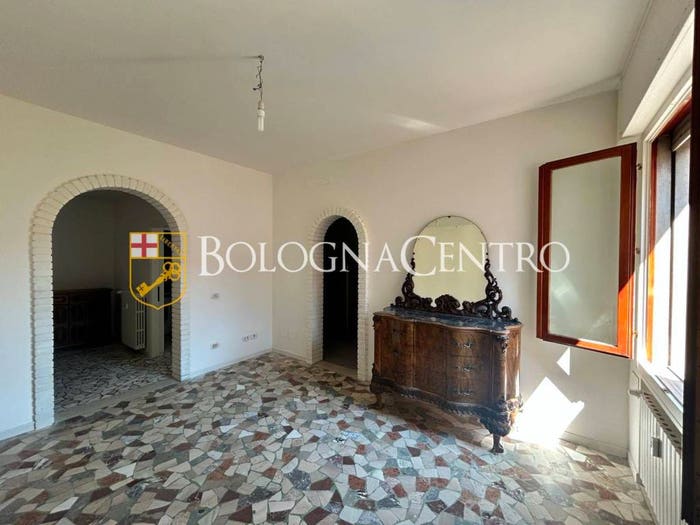 Appartamento quadrilocale in vendita in Via Avesella, Marconi, Bologna