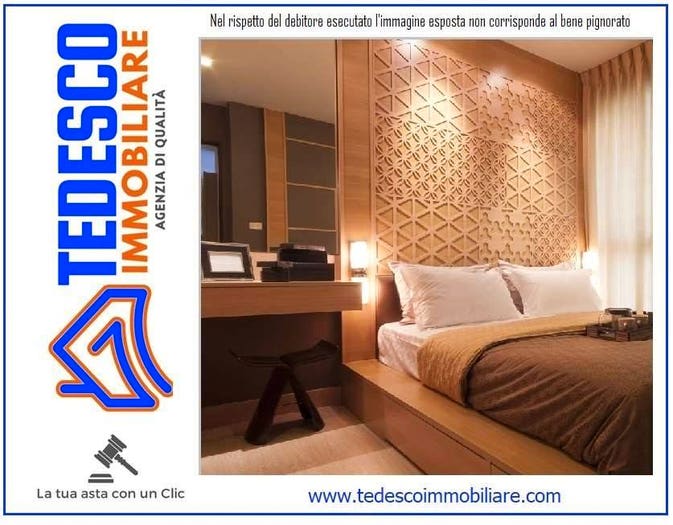 Appartamento con 6 locali in vendita in Via SantissimaTrinità Avellino AV Italia, Centro Storico, Avellino