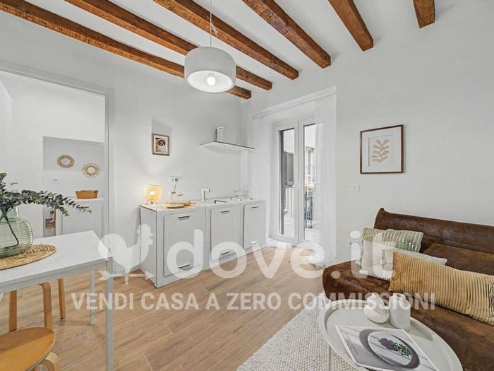 Appartamento bilocale in vendita in Via Lazzaro Palazzi, Porta Venezia, Milano