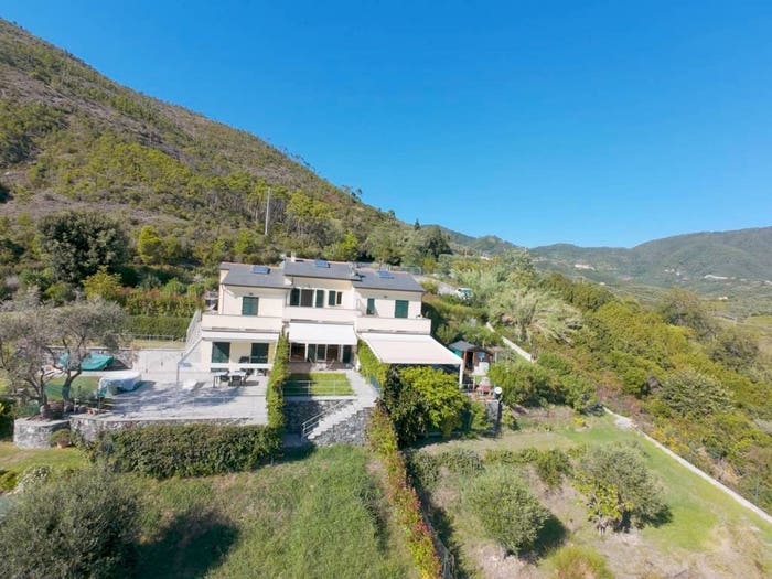 Appartamento quadrilocale in vendita in Località Sant'Anna, Levanto