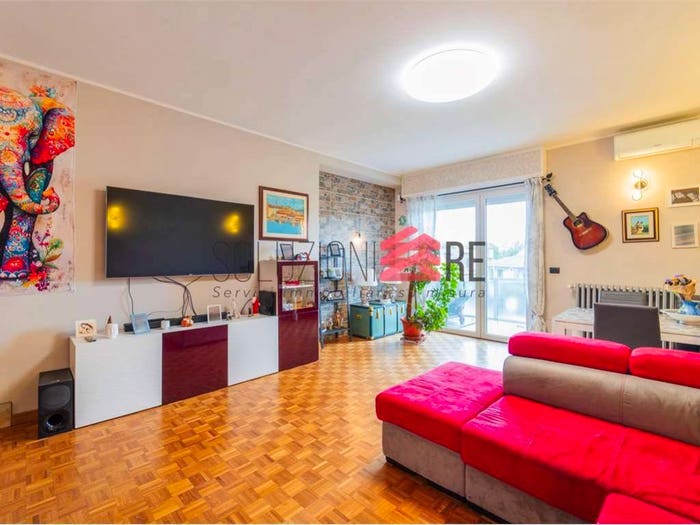 Appartamento quadrilocale in vendita in Via Genova, San Paolo, Novara