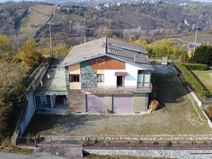Casa con 5 locali in vendita in Via Piana, Centro, Parodi Ligure