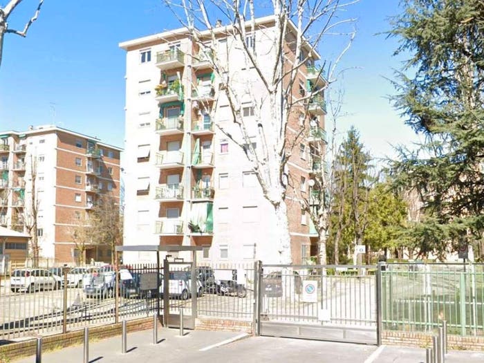 Appartamento quadrilocale in vendita in via Arezzo, Bignami Ponale, Milano