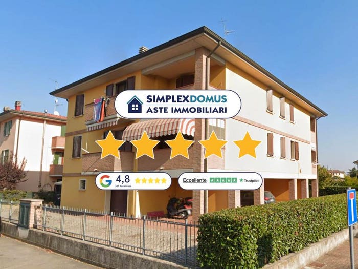 Appartamento quadrilocale in vendita in Via Pessina, Centro, Poviglio