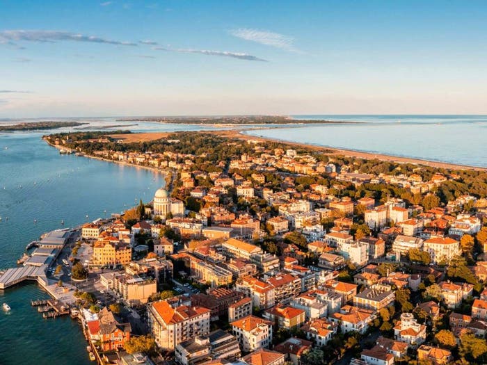 Appartamento con 5 locali in vendita in Lido di Venezia, Venezia