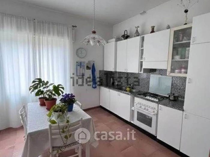 Appartamento con 5 locali in vendita in Giardini Fausto Coppi, Jesi