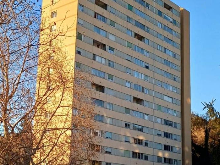 Appartamento trilocale in vendita in Via Carlo Linneo, Rivarolo, Genova