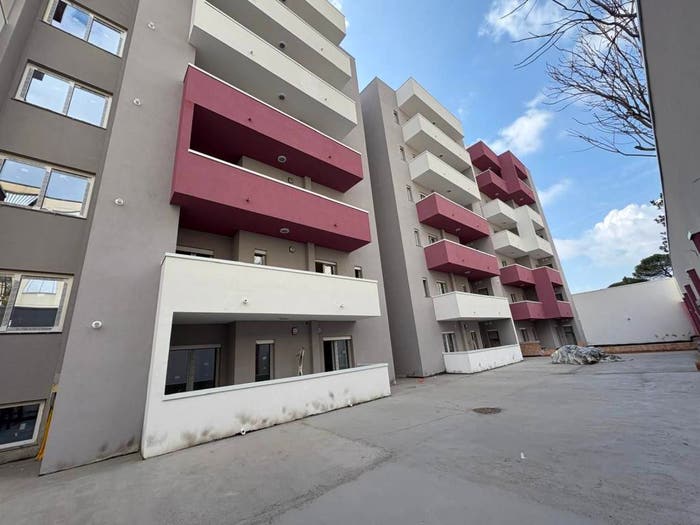 Appartamento quadrilocale in vendita in Via della Stadera, Zona Industriale Marina, Napoli