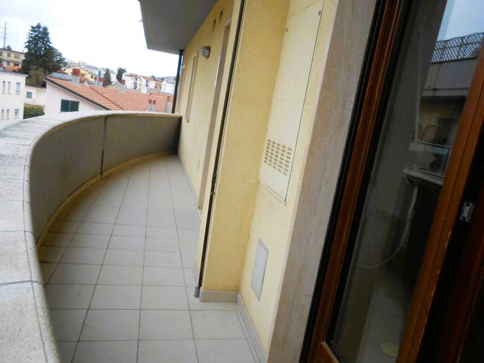 Appartamento trilocale in vendita in Via Nicola Di Lorenzo, Centro, Avezzano