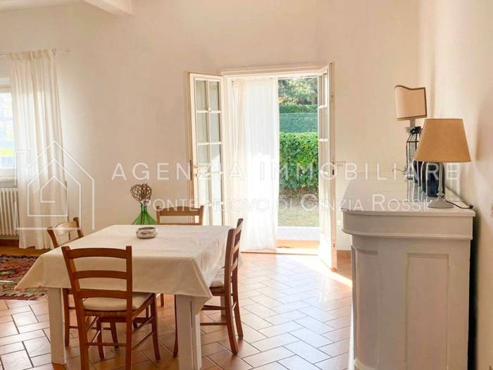 Casa con 6 locali in vendita in Centro, Cervia