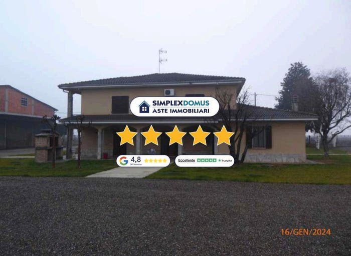 Appartamento con 6 locali in vendita in Via Orsi, Mandrogne, Alessandria