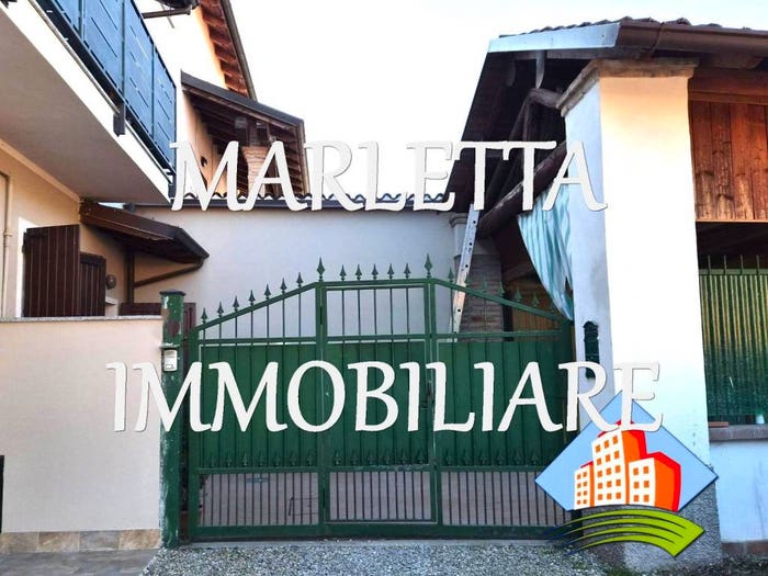 Appartamento trilocale in vendita in Centro, Dovera