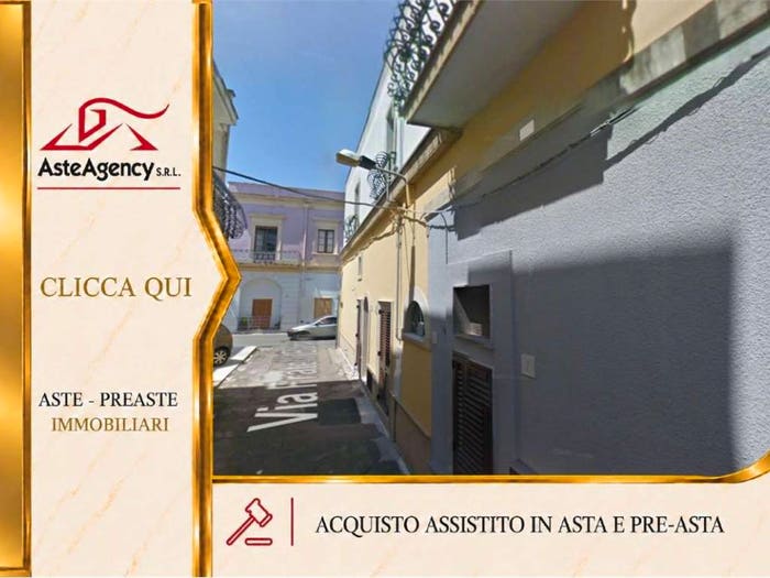 Appartamento quadrilocale in vendita in Via Giuseppe Garibaldi, Cutrofiano
