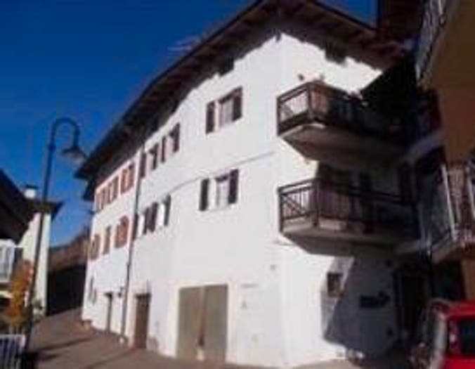 Appartamento quadrilocale in vendita in Frazione Valternigo Via Del Torchio, Giovo