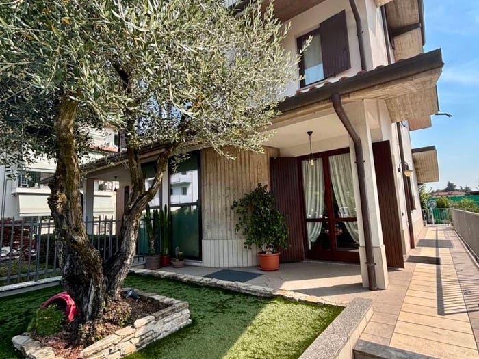 Casa quadrilocale in vendita in Via Andrea Doria, Sforzatica, Dalmine