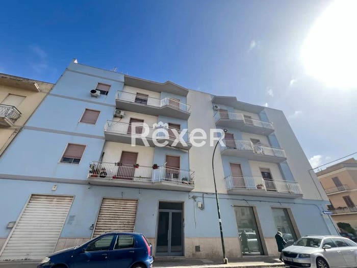 Appartamento con 6 locali in vendita in Via Raffaello Sanzio, Santa Ninfa
