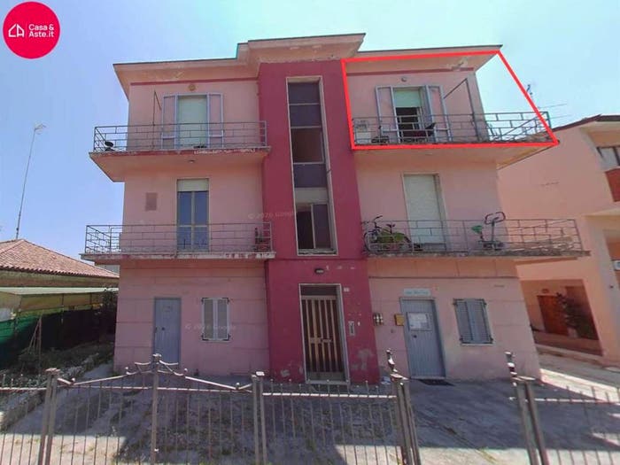 Appartamento trilocale in vendita in Viale Roma, Borgo Stazione, Montecosaro