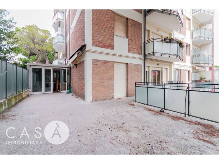 Appartamento con 5 locali in vendita in Cesenatico Levante, Cesenatico