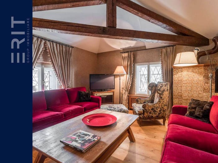 Appartamento con 6 locali in vendita in Località Corso Italia, Centro, Cortina d'Ampezzo