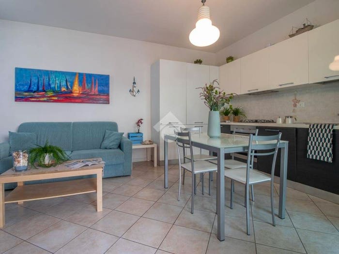 Appartamento trilocale in vendita in Via Eugenio Montale, Pinarella, Cervia