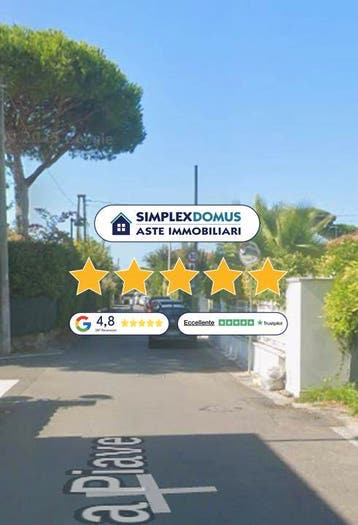 Casa con 6 locali in vendita in Via Piave, Centro, Forte dei Marmi