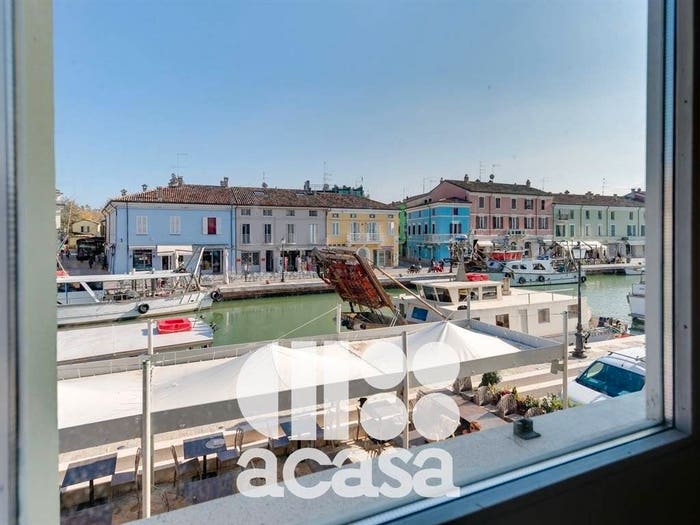 Appartamento trilocale in vendita in via Semprini, Porto Canale di Ponente, Cesenatico